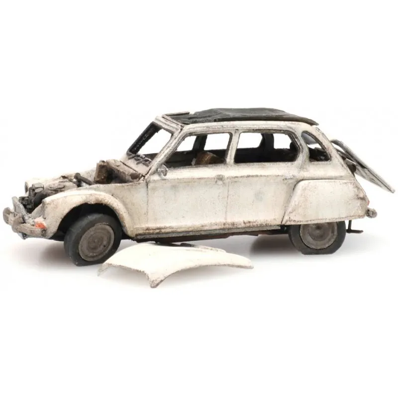 Citröen Dyane mis au rebut. ARTITEC 487.601.05