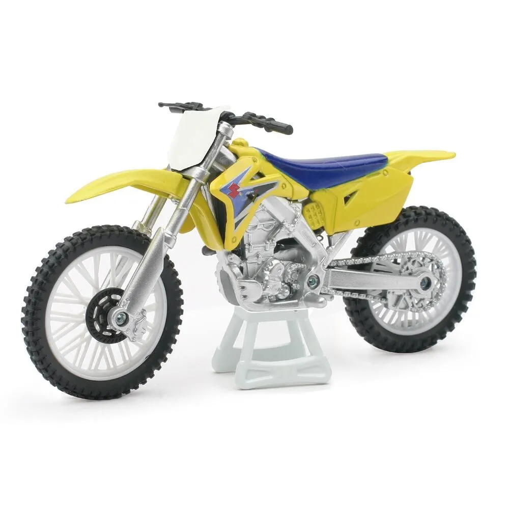 MOTO DIRT BIKE + RACE YAMAHA/SUZUKI