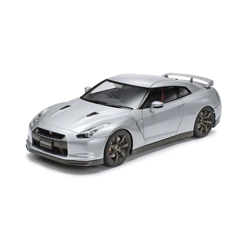 Nissan GTR. TAMIYA 24300
